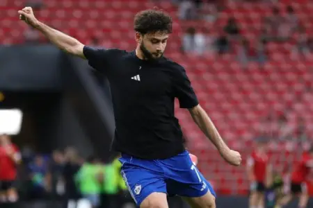 Nəriman Axundzadə 90 nömrəni seçdi