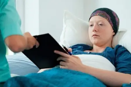 Vətəndaşlar ÖZƏL xəstəxanalarda da onkoloji yardım alacaq