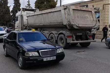 Kürdəmirdə ağır qəza - ÖLƏN VAR