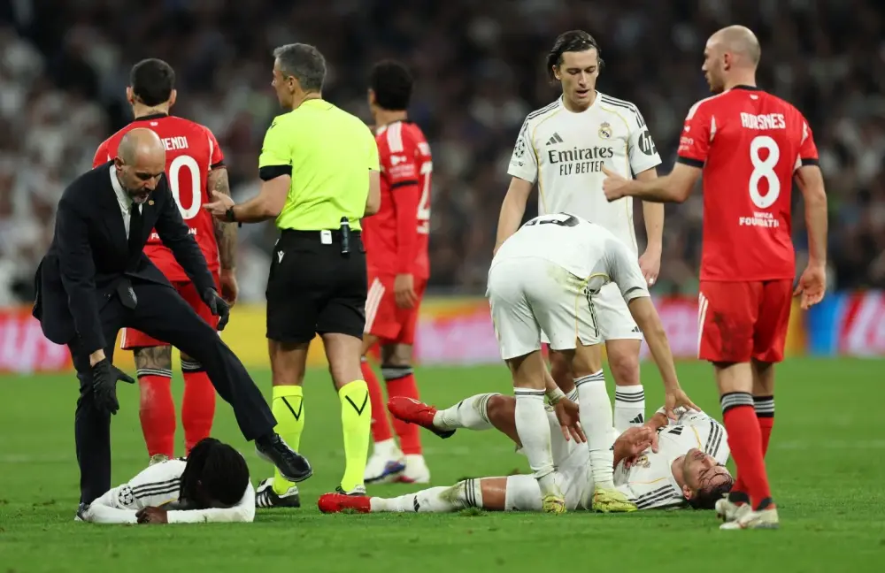 “Real Madrid” – “Benfika” oyununda qorxulu anlar