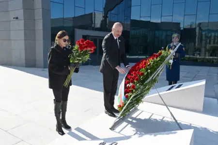 Prezident və xanımı Xocalı Soyqırımı Memorialının açılışında - VİDEO