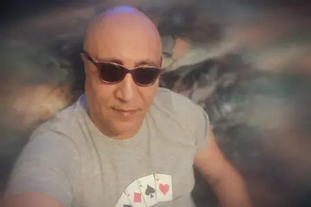 Vahid Qədim Rusiya-Ukrayna döyüşlərində itkin düşüb?