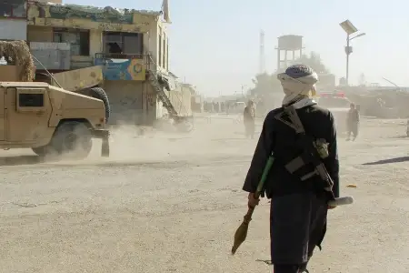 Pakistan-Əfqanıstan sərhədində silahlı toqquşma – VİDEO/YENİLƏNDİ