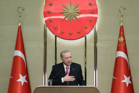 Ərdoğan tərəfləri təcili dialoqa çağırdı