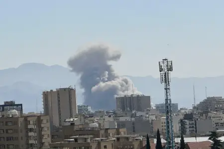 İsrail Tehrana hava zərbəsi endirdi