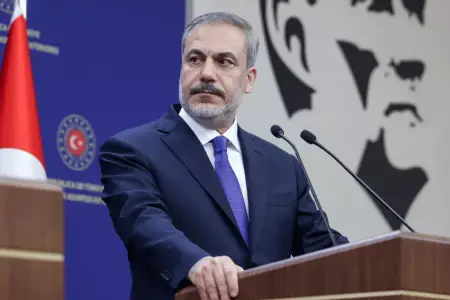 Hakan Fidan iranlı həmkarına  başsağlığı verdi