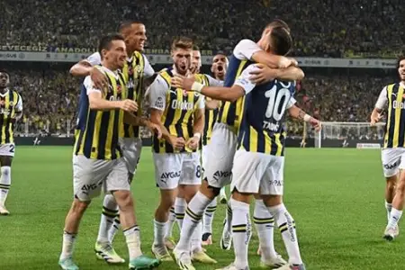 İspaniya mətbuatı “Fənərbağça”nın məğlubiyyətini tənqid etdi 