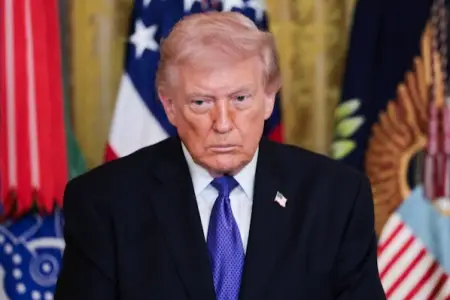 Trampın bu fotosu görənləri ŞOK ETDİ