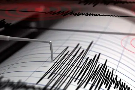 İranda zəlzələ oldu