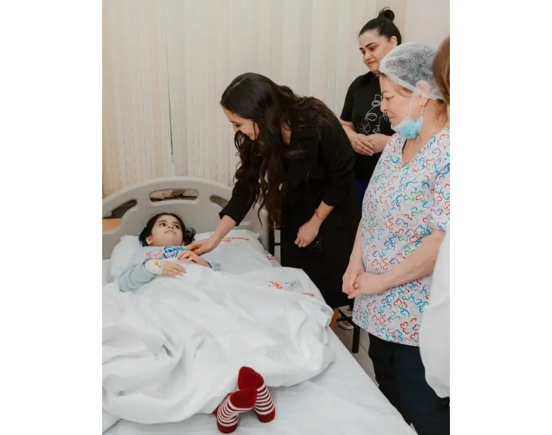 Leyla Əliyeva Nərimanov Uşaq Klinik Xəstəxanasını ziyarət etdi