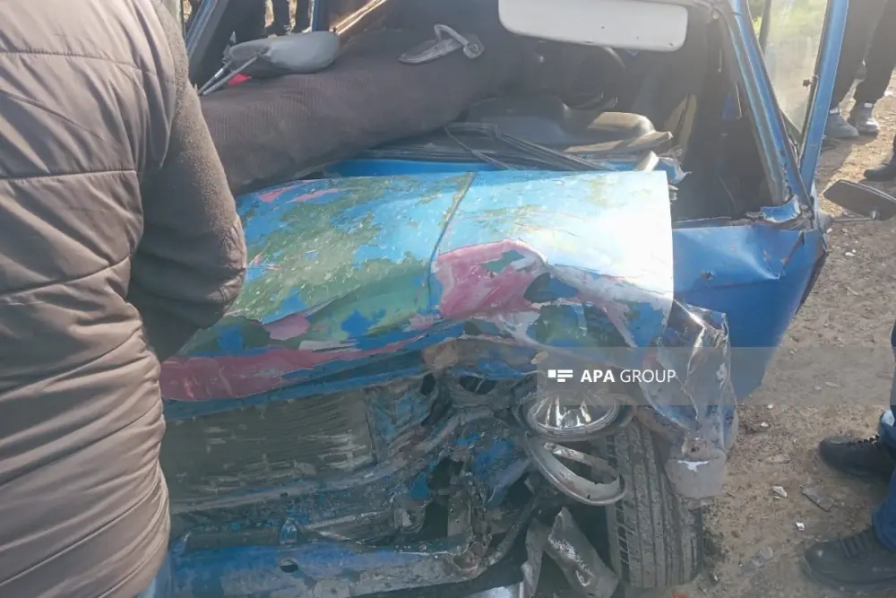 Səhər saatlarında ağır qəza - Yaralılar var - Foto - YENİLƏNDİ