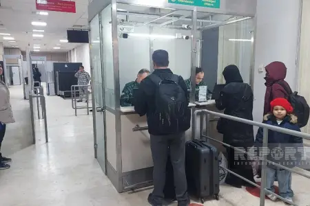 BMT-nin 18 əməkdaşı Azərbaycan vasitəsilə təxliyə edildi