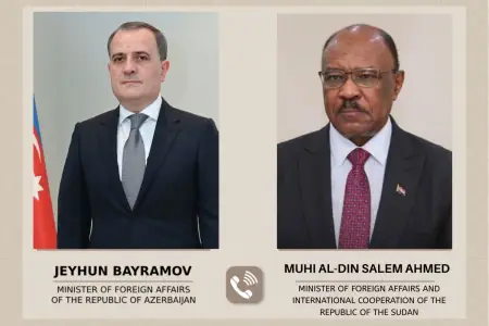 Sudanın xarici işlər naziri Ceyhun Bayramova zəng vurdu