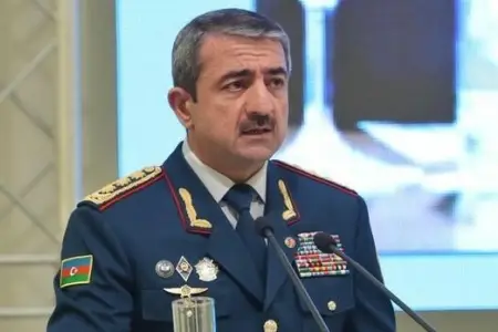 Dövlət Gömrük Komitəsi Elçin Quliyevi cərimələdi