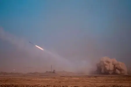 İran bu ölkəni vurdu: Xəsarət alanlar var