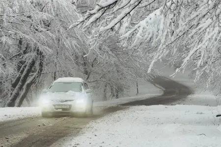 Azərbaycana yarım metr qar yağdı