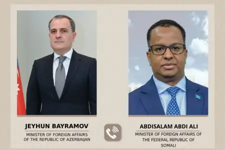 Ceyhun Bayramov somalili həmkarı ilə DANIŞDI