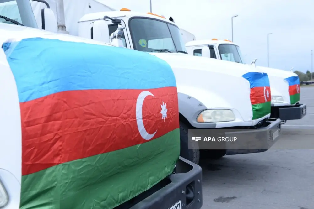 Prezidentin tapşırığı ilə İrana humanitar yardım yola salındı - Foto