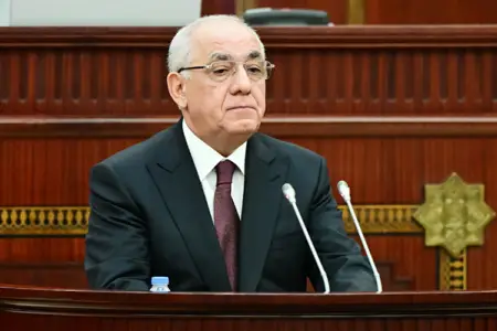 Baş nazir deputatlara hesabat verəcək 