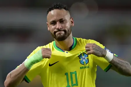 Neymarın karyerası tənqid olunur