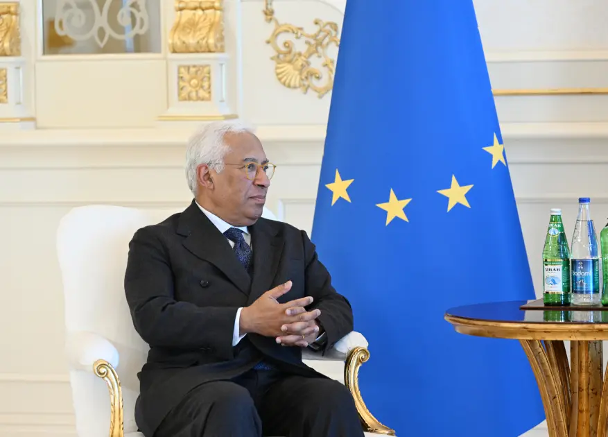 Əliyevin Koşta ilə təkbətək görüşü keçirilir - Fotolar