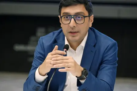 Nazir ona yüksək vəzifə verdi - FOTO