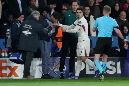 Pedro Netonun hərəkəti tənqid edildi