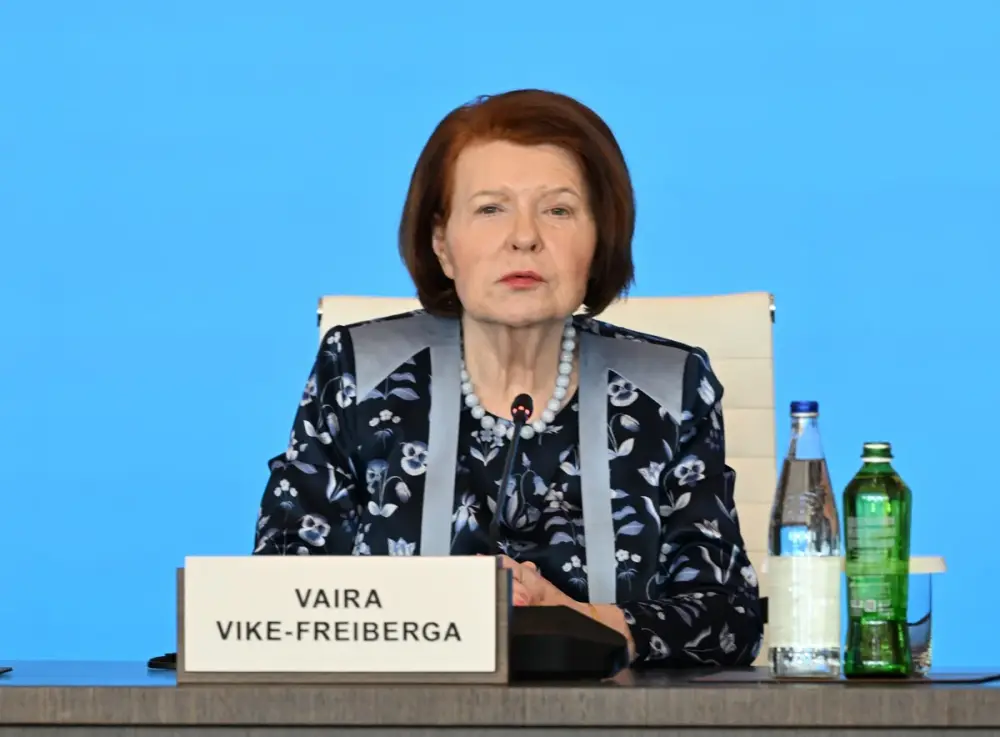 İlham Əliyev XIII Qlobal Bakı Forumunun açılış mərasimində çıxış etdi -  Fotolar - YENİLƏNDİ