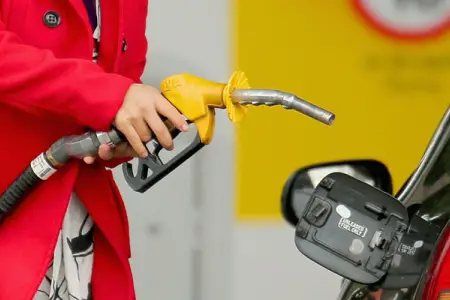 Azərbaycanda benzinin qiyməti ilə bağlı AÇIQLAMA