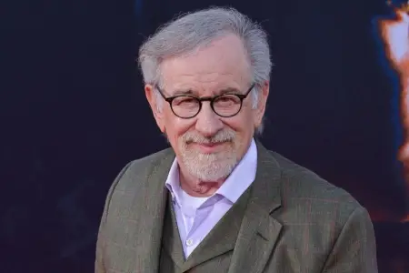 Dünyanın ən varlı məşhuru oldu