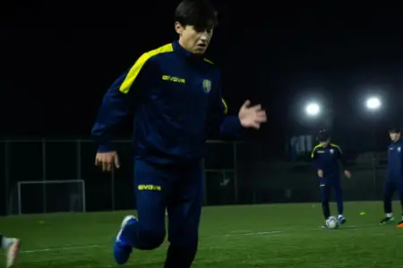 İşıqlı meydanda ilk addımı U-15 komandası atdı