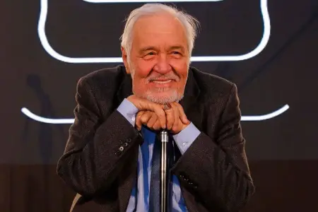 İlber Ortaylının dəfninə gül göndərməyin! – Ailəsi diqqət çəkdi