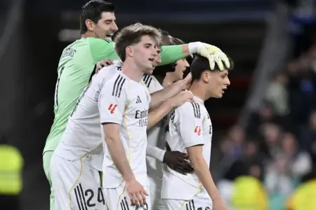 Türkiyə naziri Arda Gülərin qolunu qürur mənbəyi adlandırdı