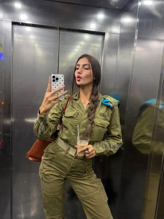 İsrailin qadın əsgərlərinin paylaşımları gündəm oldu - Foto 