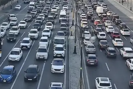 Paytaxtda 20 istiqamətdə sıxlıq var - SİYAHI