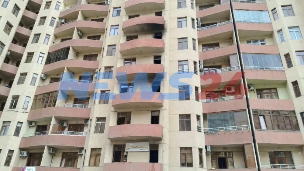Bakıda yaşayış binasında yanğın söndürüldü - YENİLƏNDİ - VİDEO - FOTOLAR