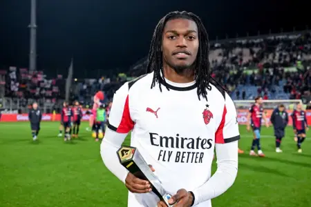 “Milan” Leaonu satmağa hazırlaşır