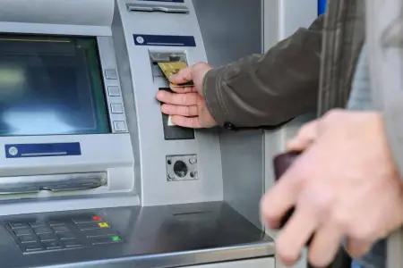 Bu şəxslər ömürlük pensiya ala bilərlər