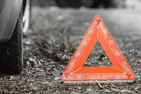 Neftçalada piyadanı avtomobil vuraraq öldürdü