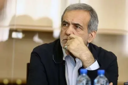 Pezeşkian istefa vermək istəyir?