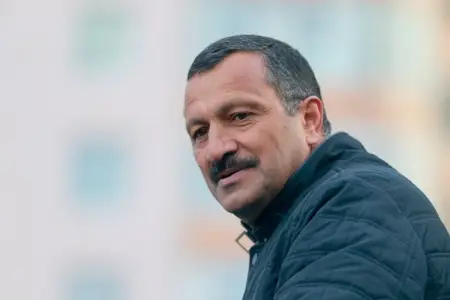 Tofiq Yaqublu aclıq aksiyasını dayandırdı