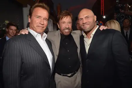 "Yerin görünəcək…" – Hollivud ulduzları Çak Norrisin ölümündən danışdı