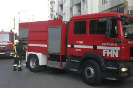 İsmayıllıda EV YANDI