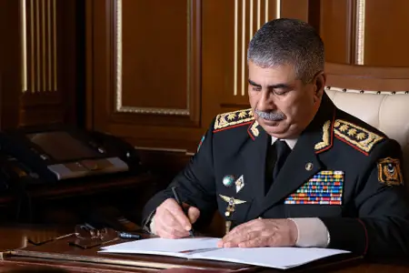 Zakir Həsənov Türkiyə və Qətərə başsağlığı verdi