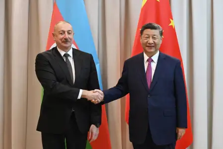 Çin Sədri İlham Əliyevi təbrik etdi