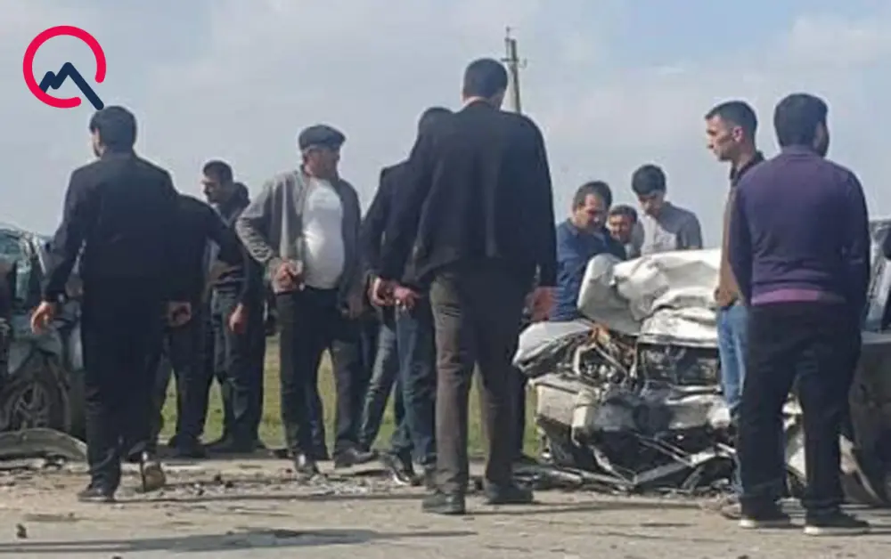 Ağcabədidə ağır qəza - Bir sürücü öldü, digəri yaralandı-Foto