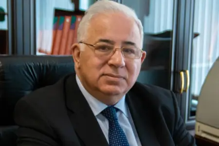 Putin azərbaycanlı alimi təltif etdi