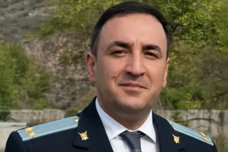 Qalmaqallı prokuror işdən çıxarıldı