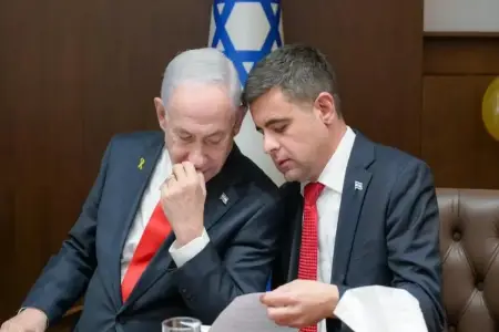 Netanyahunun mətbuat katibi istefa verir