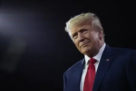 Tramp dolları dəyişdi - Yenilik